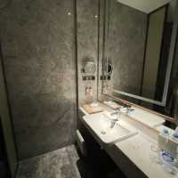 5⭐️Luxury Hotel🏨~Crowne Plaza Hotel 