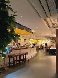 來香港就住這家酒店!!大學生不騙大學生