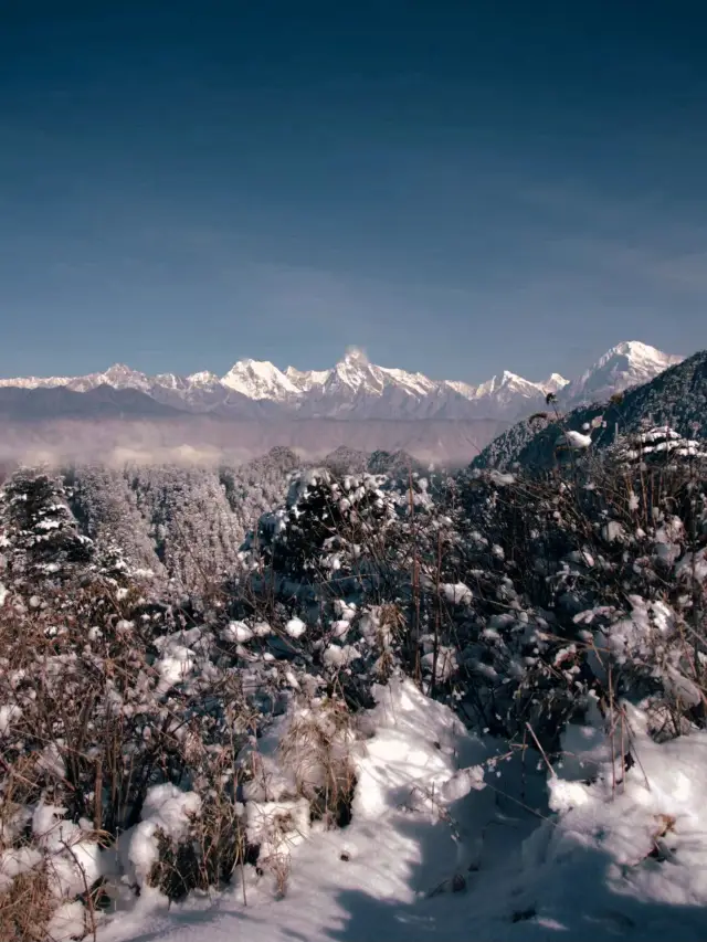 Hidden Gem - (Bird Hanging Mountain) A mountain divided into four seasons