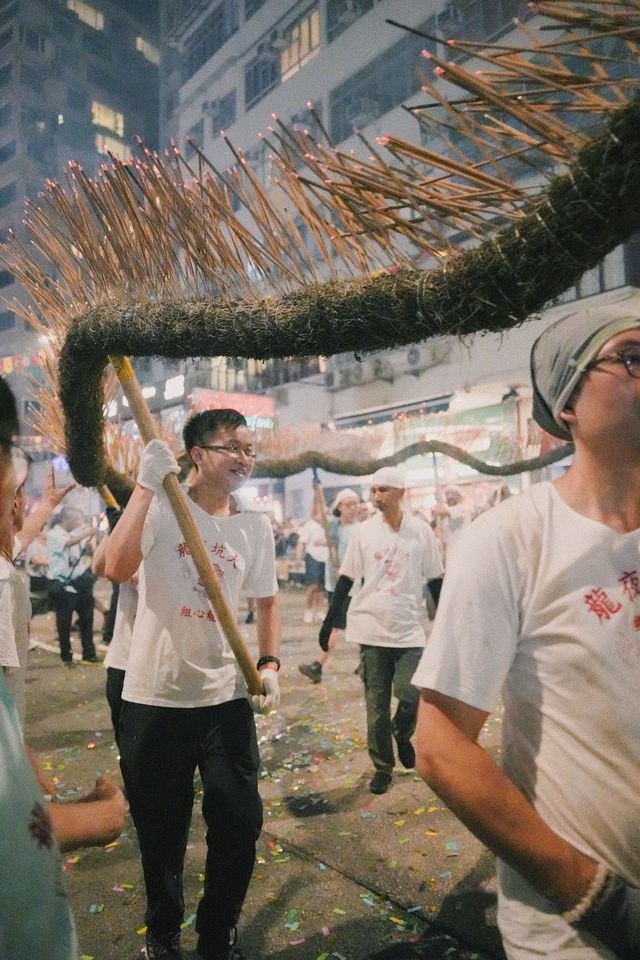 香港大坑舞火龍現場真的太震撼了！！