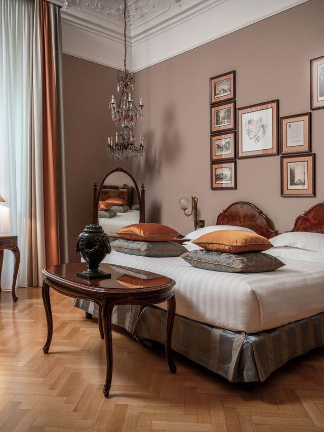 🌟 Milan Marvels: Stay Regal at the Grand Hotel et de Milan 🌟