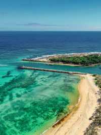 🌟 Mooloolaba Magic: Top Stays Down Under! 🏖️
