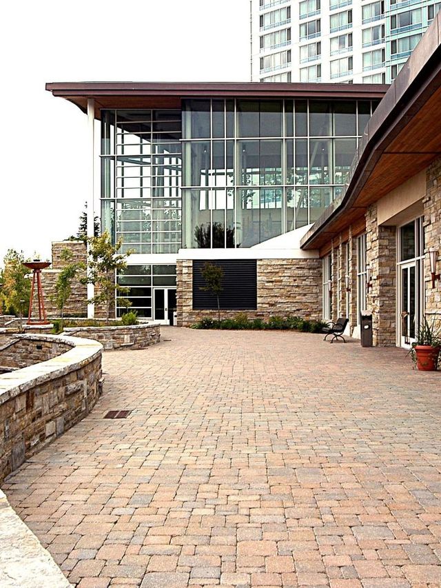 🌟 Gatineau Getaway: Luxe Stays at Hilton Lac Leamy 🎲🛏️