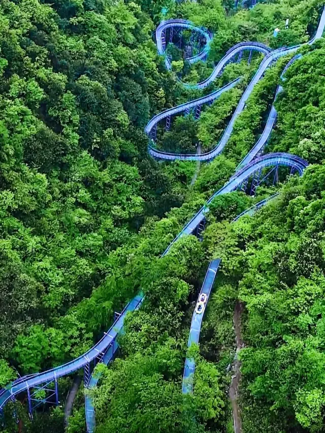 桐廬天子地夢幻樂園，夏季避暑遛娃好去處，超多遊樂項目可體驗