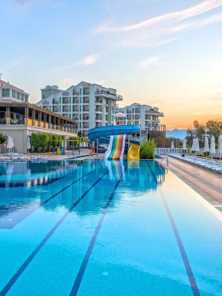 🌟 Discover Türkiye's Gem: Royal Atlantis Beach Bliss 🌊