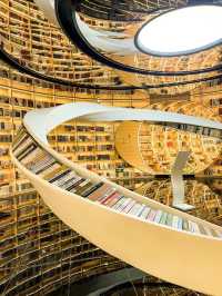 深圳❗️这么美麗的書店不宣傳❗️你好糊塗啊❗️