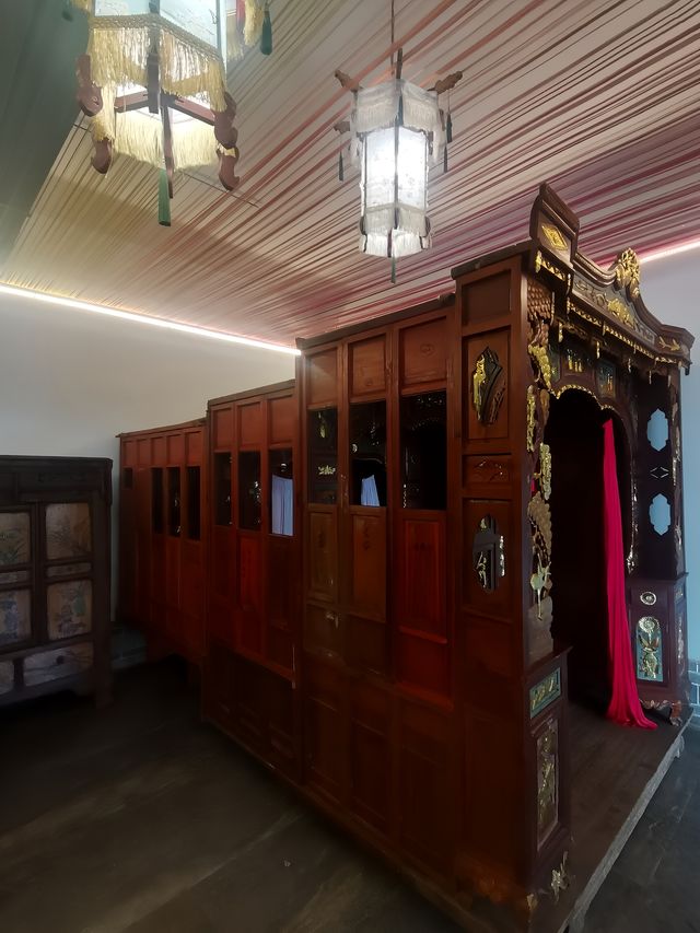 馬嵬驛民俗坊之展示館：南床北炕