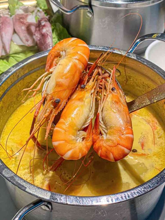 生猛海鮮現點現捞,打工仔平價海鮮食堂!