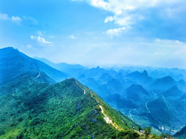 徒步聖地一莫六公。