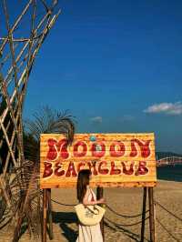 Mooon Beach Club for a happy holiday in shenzhen😍