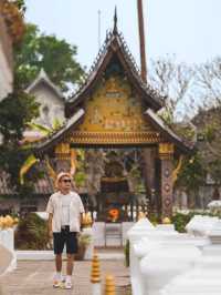 If you only visit one temple in Luang Prabang, I highly recommend Wat Xieng Thong