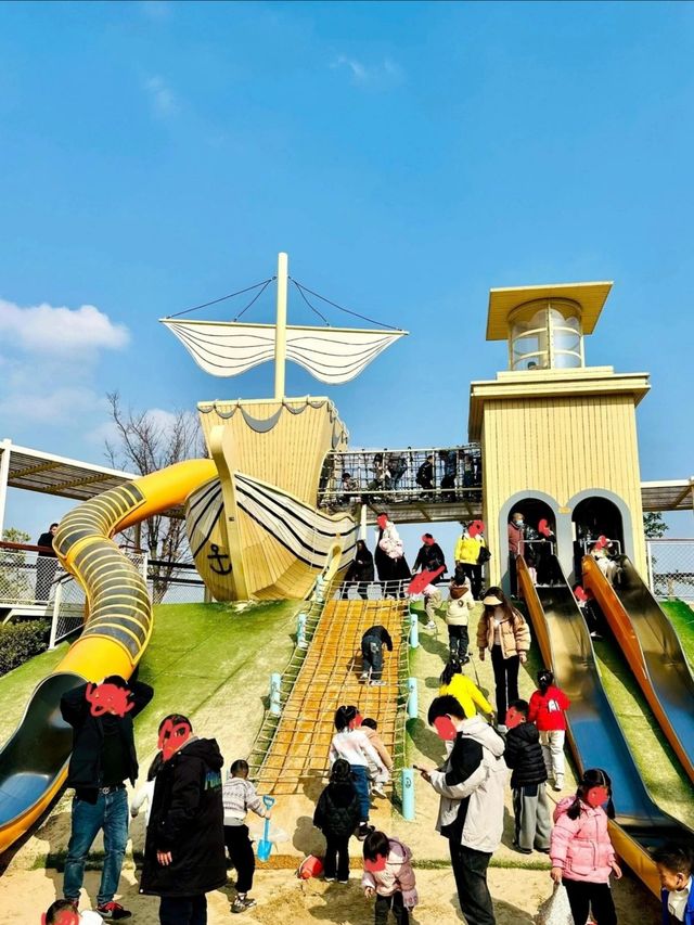 成都東安湖:高顏值免費公園與周邊樂園探秘 成都東安湖:高顏值免費公園與周邊樂園探秘