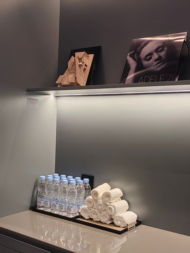 打工仔嘅 Gap Day，就喺酒店度過