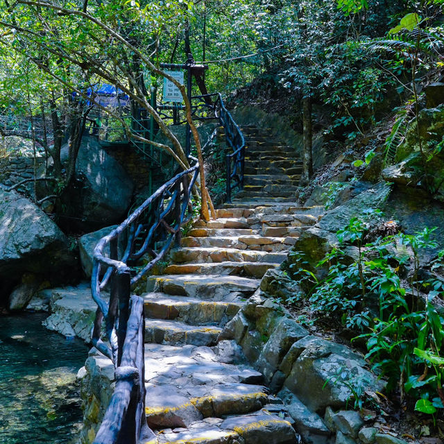 ‼️清遠這個漂流秘境你知道是哪裡嗎？🌴
