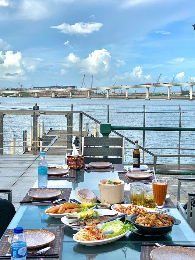 澳門吹吹浪漫海風！這間泰餐廳真的太夠戲了🫧