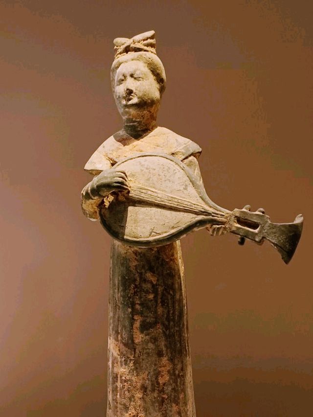 A Cultural Gem by West Lake: The Wonders of Zhejiang Museum