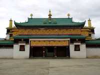 🙏 Visiting Gemo Temple: Giant Maitreya & Monastic Life in Ngawa (Aba)