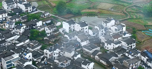 解碼徽州遺珠 | 迷宮祠堂、文藝田野與聯體古居