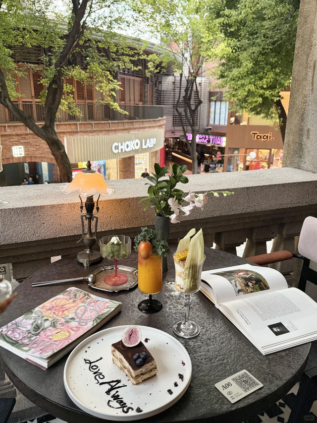 武漢天地呢間店也太chill了！影相仲靚到爆✨