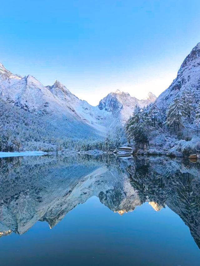 畢棚溝闖入初雪後的琉璃仙境