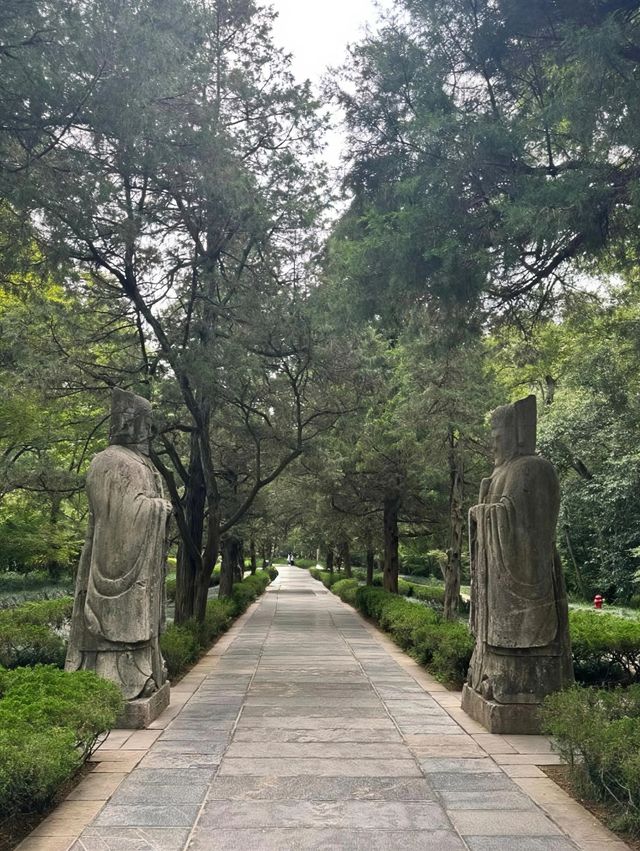 踏入明孝陵神道，歷史，觸手可及。