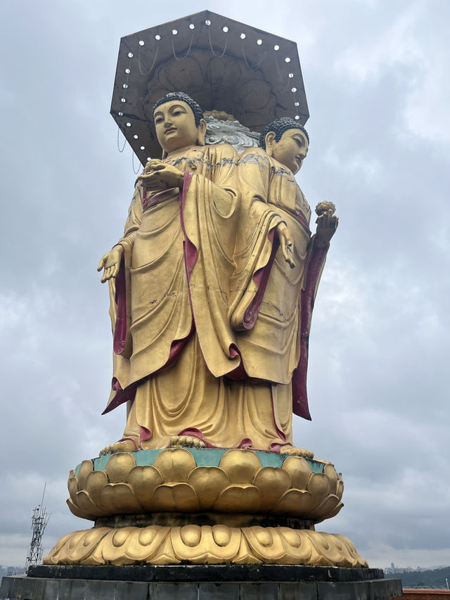 昆明虛寧寺｜聽說是昆明最好吃的齋飯！