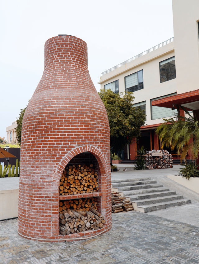 在景德鎮，住進南洋風的陶瓷夢裡