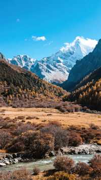 11月稻城亞丁四天三晚，玩轉雪城秘境！