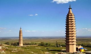 【銀川3日2泊】一人あたり600元で塞上江南を満喫！二人で砂漠の星空体験