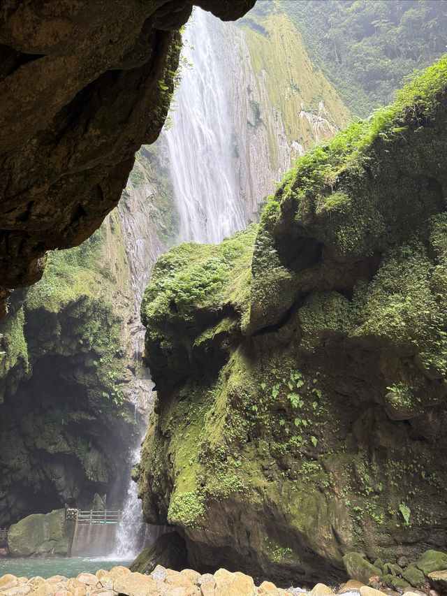 邊關勝境，峽谷奇觀