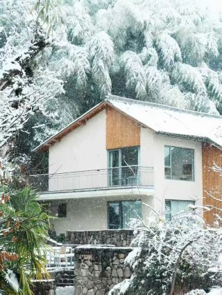 ให้เช่าอพาร์ทเมนต์ในมณฑลเจียงซู เจ้อเจียง และเซี่ยงไฮ้ | เทศกาลตรุษจีน: บาร์บีคิวท่ามกลางหิมะ กองไฟ และดอกไม้ไฟ