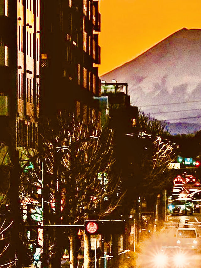 【2026世界盃】小樽・小樽運河《Cafe & Sports "Otaru Canal"》— 小樽運河倉庫群 & 天狗山纜車下 【2026世界盃】小樽・小樽運河《Cafe & Sports "Otaru Canal"》— 小樽運河倉庫群 & 天狗山纜車下