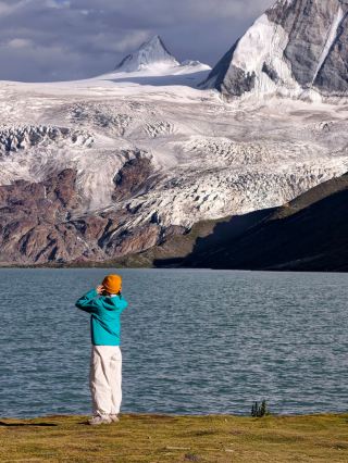 Gunung Suci Sapu, warna biru yang mungkin akan aku ingat seumur hidup.
