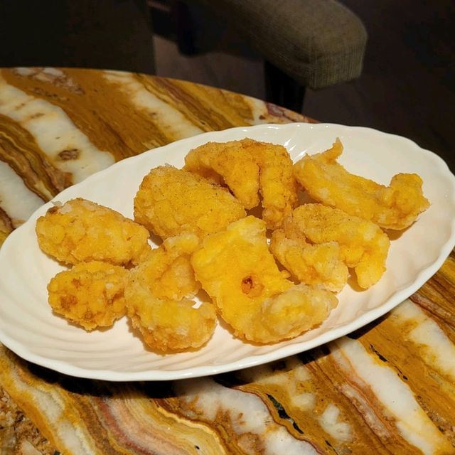 地方大又舒適的酒店酒吧