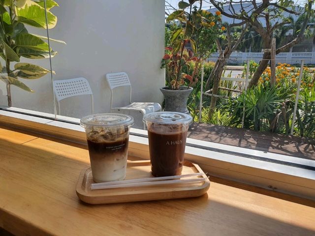 A Haus Cafe | Burirum
