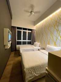First World Hotel ✨