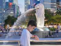 Marina Bay ไลออนพ่นน้ำ