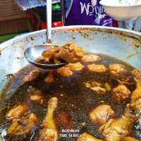 ร้อยล้านข้าวมันไก่ สามกอง