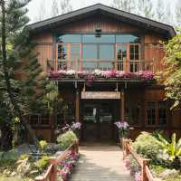 Lifehouse Cafe & Kitchen คาเฟ่กลางสวนฟิลโฮมมี่