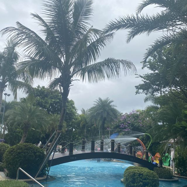 看到海景笑哈哈！汕尾希尔顿酒店，美丽的海景