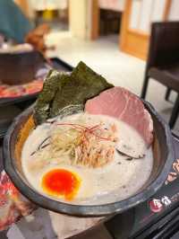 銅鑼灣 超濃厚雞白湯拉麵🍜