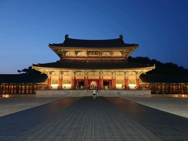 푸른 밤, 백제의 옛성을 거닐다 - 부여 백제문화단지