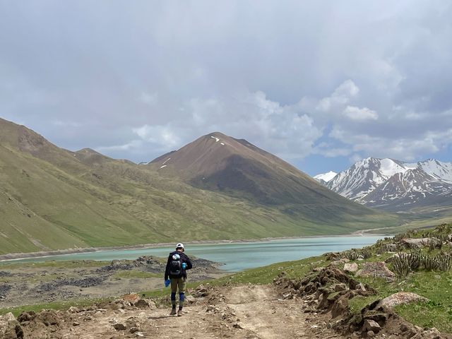 Hike to Lake Kol-Ukok