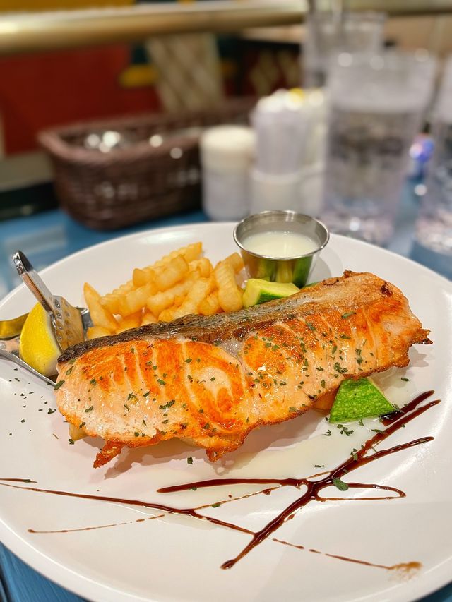 鰂魚涌親民高質抵食冰室✨