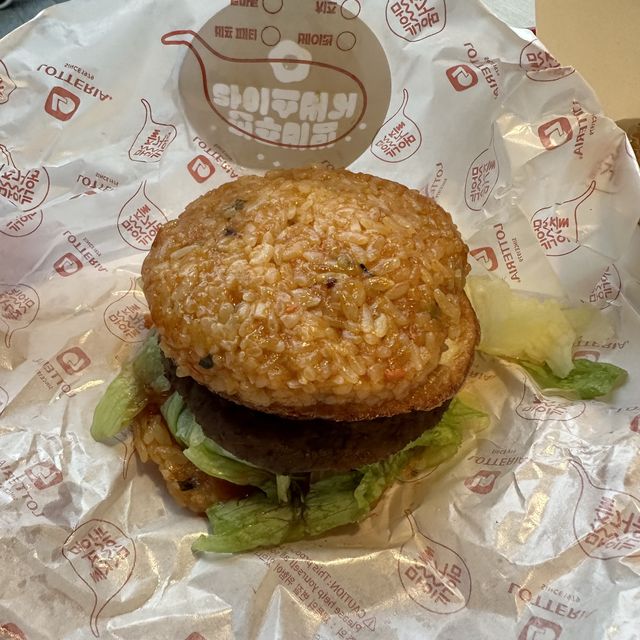 杳無人煙的南浦洞步行街🥹