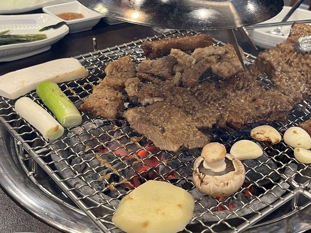 오픈하자마자 핫한 부산맛집