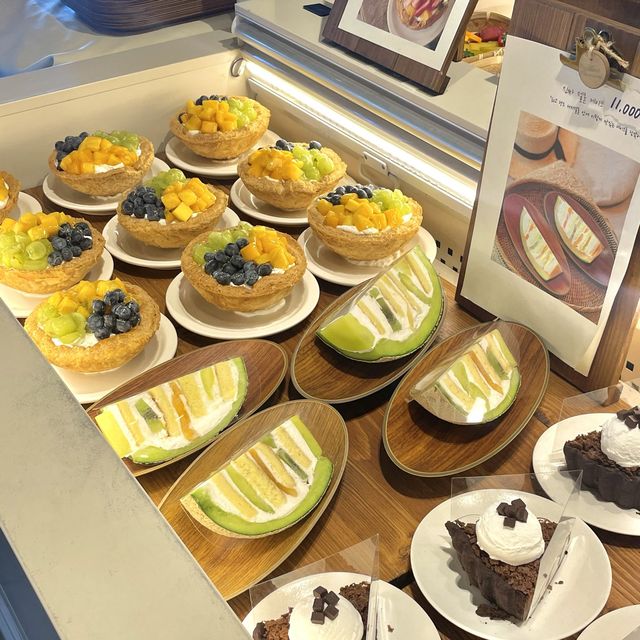 과일 가득 바다향 가득 “바다 앞 농장”🍃🍎🍇