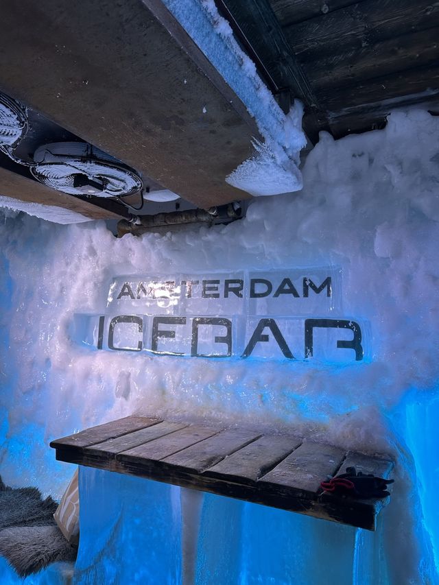Enjoy your drink in minus 15 degrees celsius 🥶🍻❄️