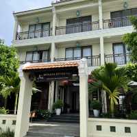 《ベトナム》ホイアンのリバービューのHotel