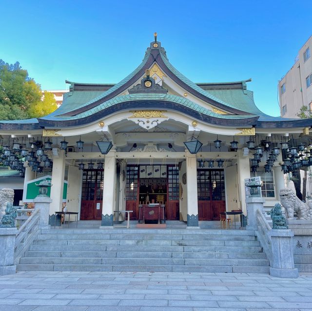 Namba Yasaka: Osaka's Cultural Jewel